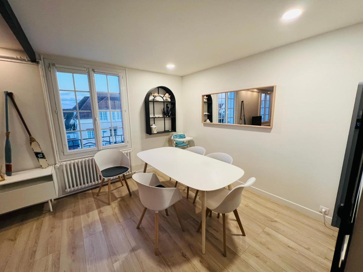 Bel Appartement Plein Centre 100M De La Mer Merville-Franceville-Plage Kültér fotó
